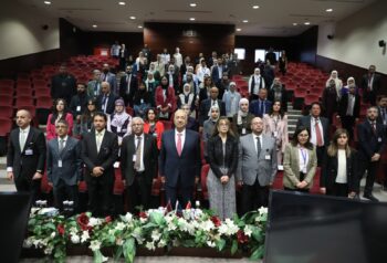 Dr Yaqoub Nasereddin sponsors the English Language Conference