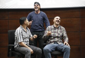 العمل المسرحي (1)