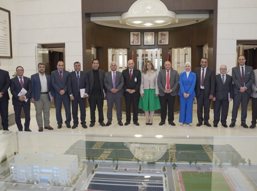 598156999_852438314419431_2241764704792466462_n