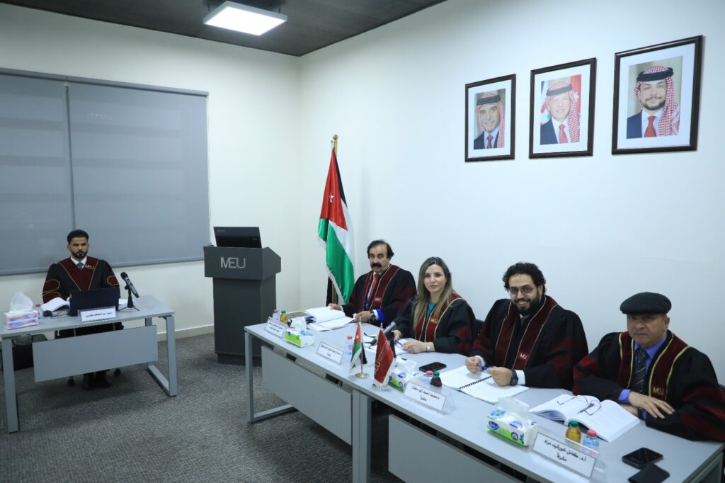 رسالة ماجستير بعنوان: تحـديـات العـمـل الإعلامي في العــراق وانعـكـاساتها عـلى حــرية الصحــافـة: دراسة ميدانية تحليلية