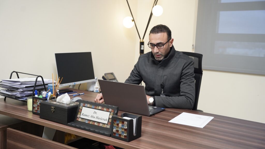 Middle East University's advanced digital infrastructure facilitates academic continuity amid adverse weather conditions.