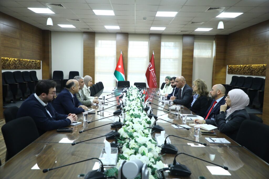 Middle East University and Vocational Training Institute launch joint training pathways